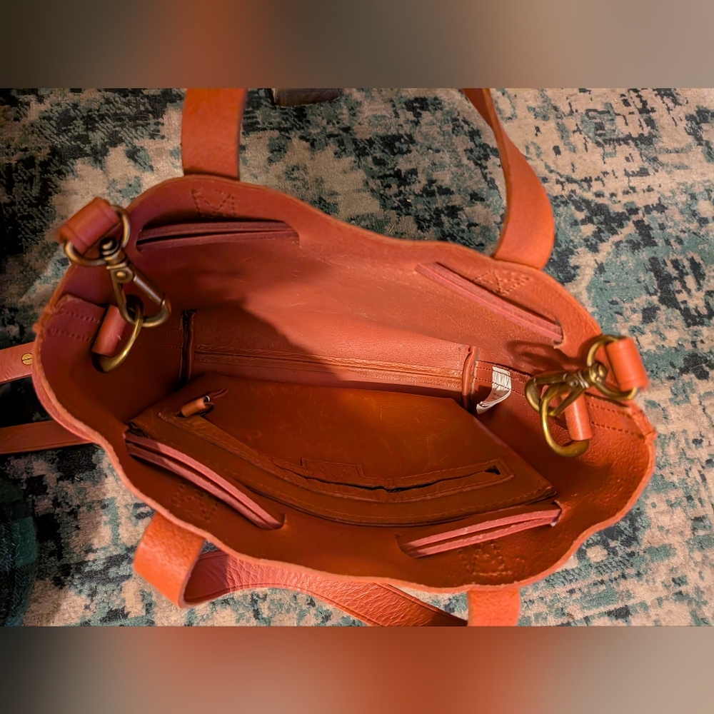Madewell Small Drawstring Transport Leather Crossbody - Antique Rose 🌹 - Picture 9 of 16